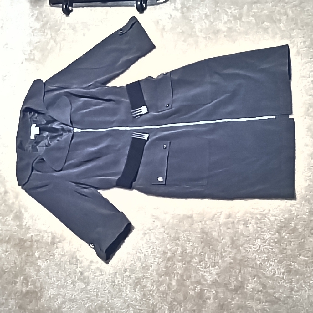 Liz Claiborne charcoal long sleeve dress, zippered with collar and belt, size 12